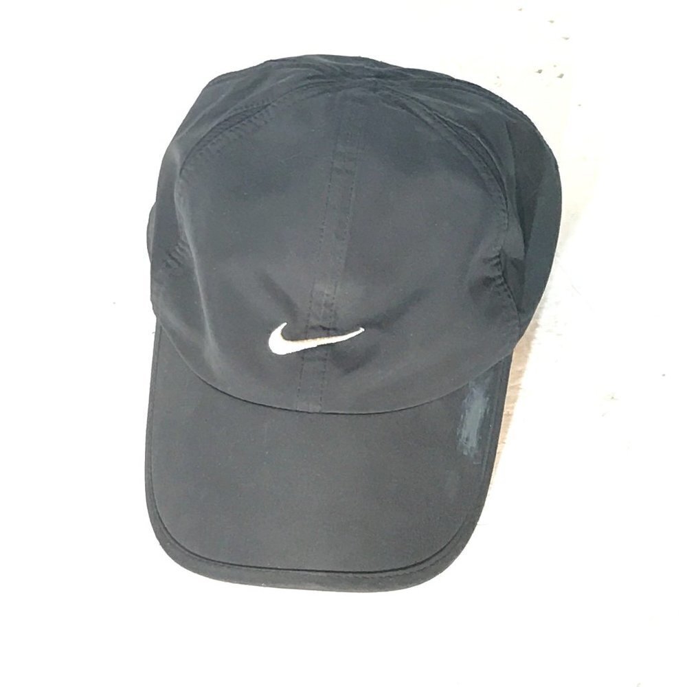 NIKE Athletic Sport Black Adjustable Yoga Track Training Hat Cap